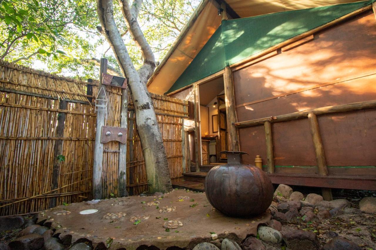 Tembe Elephant Park Lodge Sihangwane エクステリア 写真